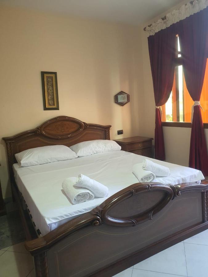 Hotel W Bush Square Fushe-Kruje Екстериор снимка